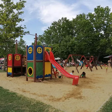 Sportbalaton Nyaraló Balatonudvari
